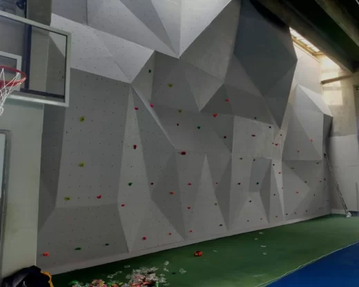 what is a climbing wall